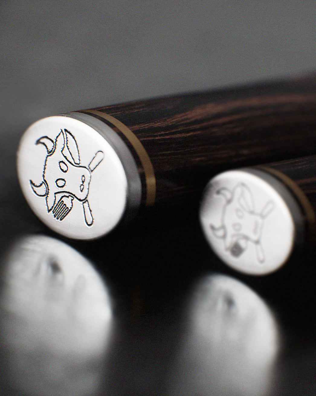 KAI Shun Premier Tim Mälzer Damastkochmesser mit Schleifstein und Schleifhilfe